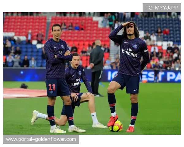 巴黎圣日耳曼客场战术:高压逼抢与快速转换分析 巴黎圣日耳曼客场战术:高压逼抢与快速转换分析